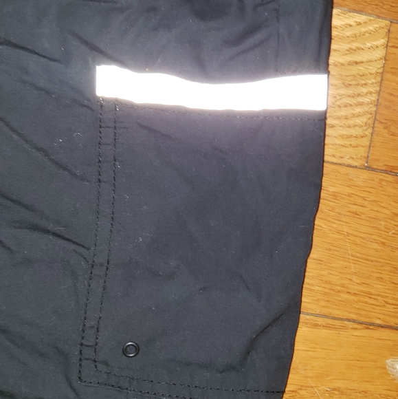 Reflecting cargo tech shorts - Picture 6 of 8